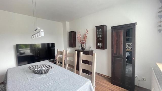 Leomi Apartment *