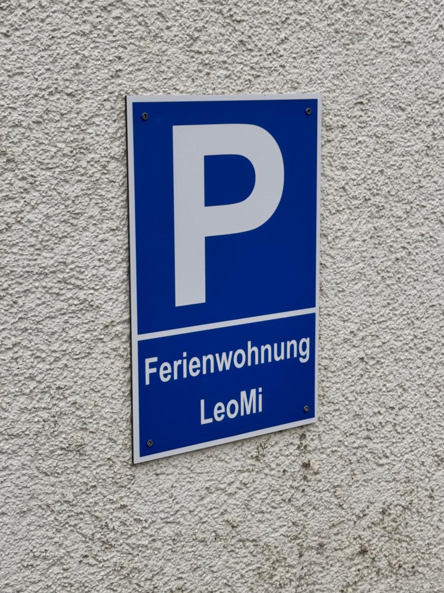Leomi Apartment